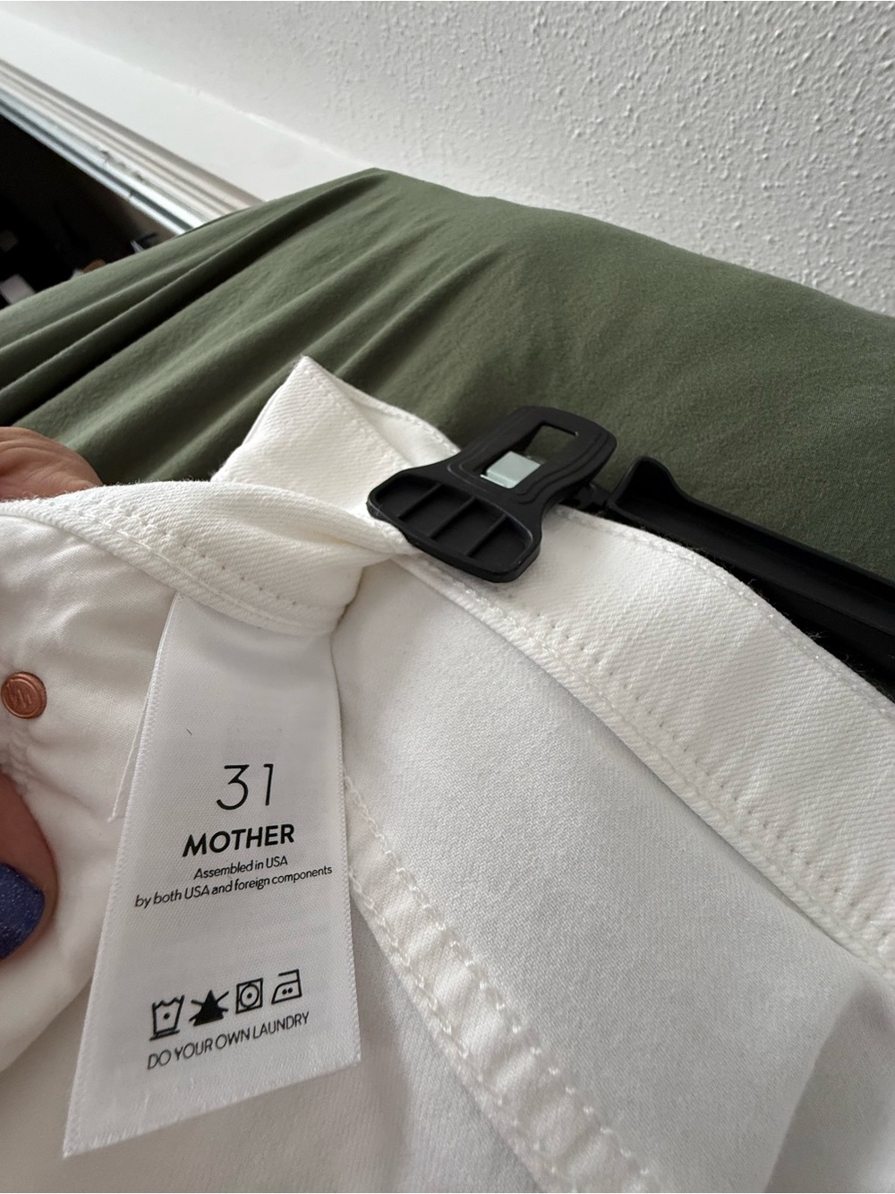Mother The Cruiser Women's White Flare Jeans sz 31 - Picture 6 of 9